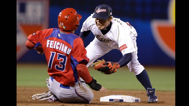 WBC Puerto Rico Japan.jpg